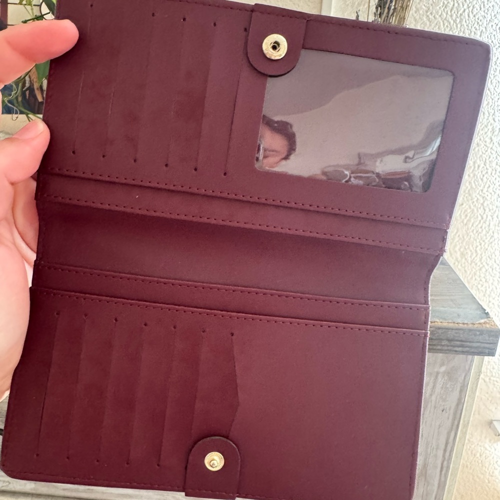 Lark & Ives wallet - Picture 2 of 2